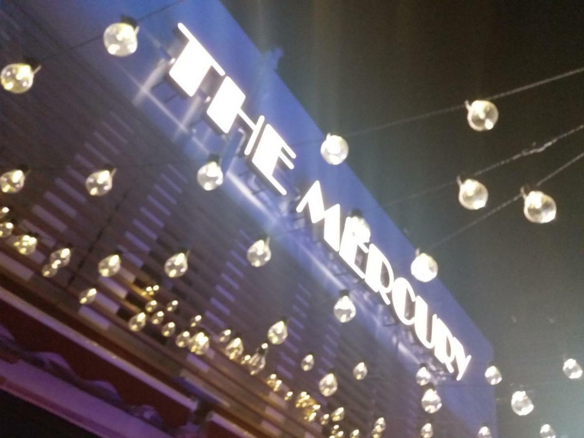 The Mercury酒店式公寓 香港 外观 照片